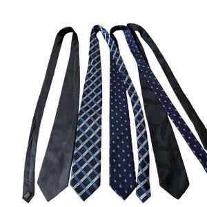 Lot of tie's men's black/blue colorway 4 ties Covington/puritan brands nautical
